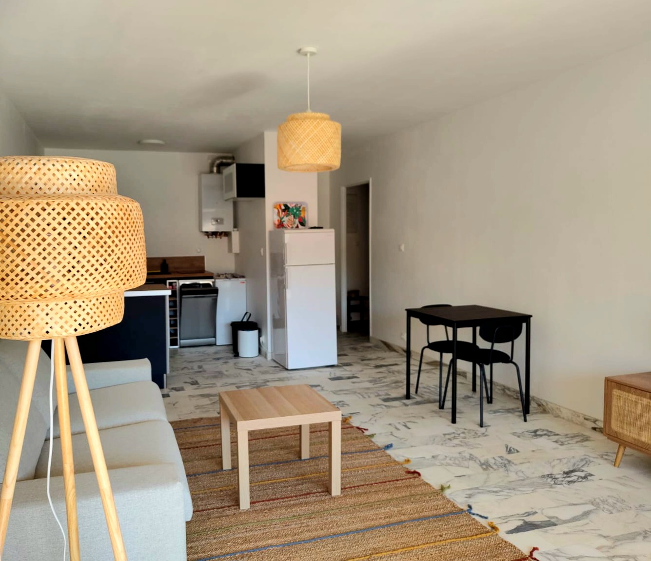 Appartement T2 vendu &ndash; Dernier &eacute;tage avec balcon vue d&eacute;gag&eacute;e, parking et cellier | Saint-Mandrier-sur-Mer (83430)